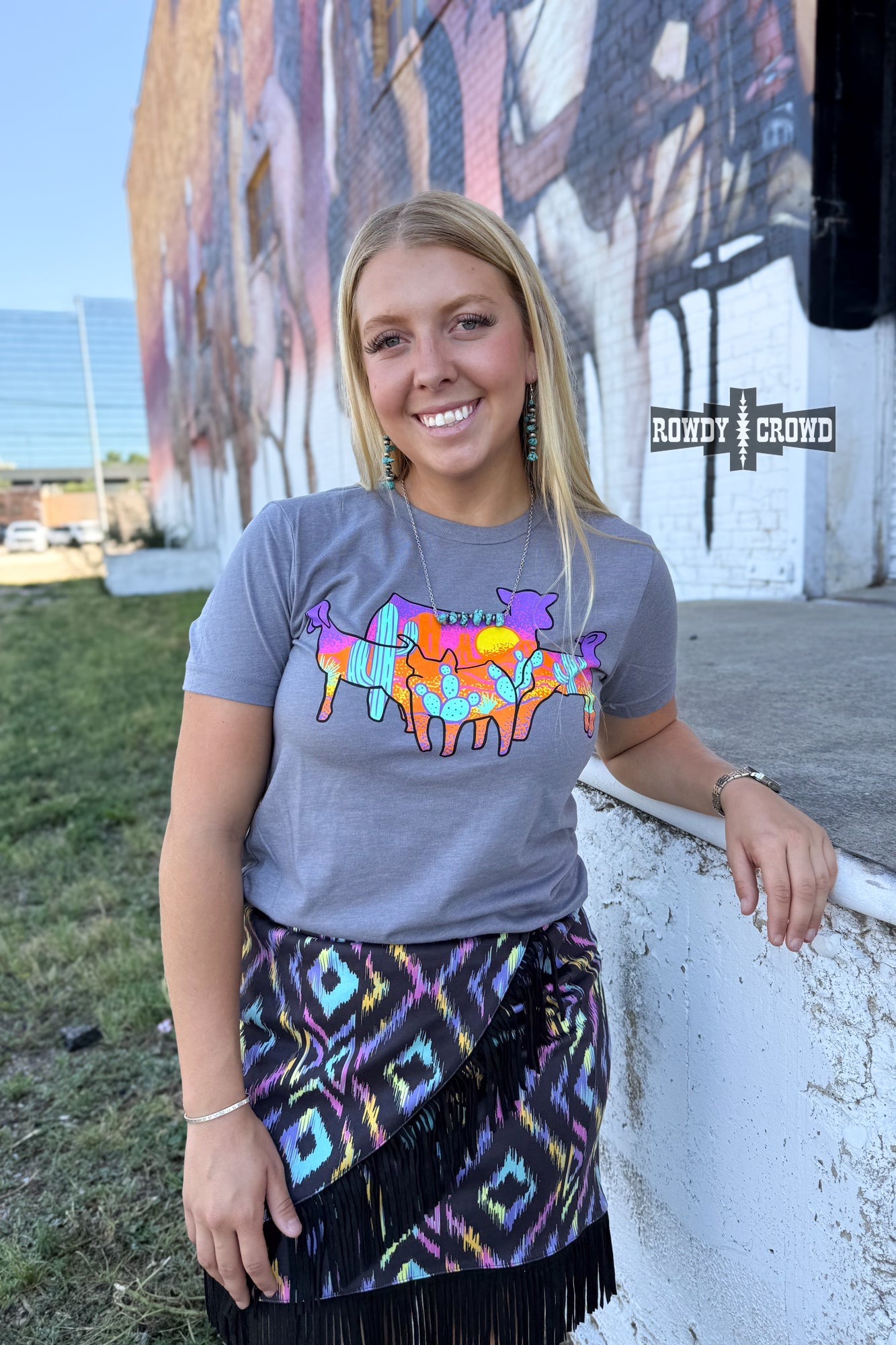 Show Time Tee